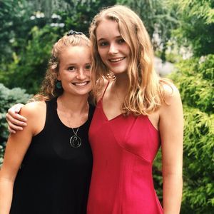 Meet your Posher, Pauline